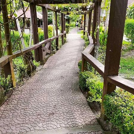 فندق Pantropi-Coco Farm Calapan المظهر الخارجي الصورة