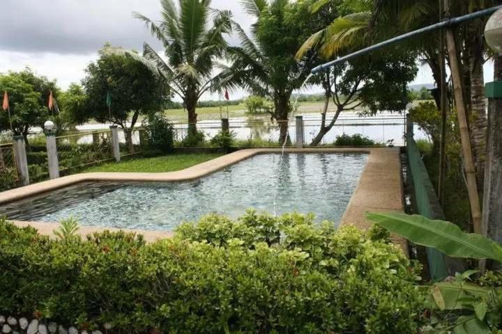 فندق Pantropi-Coco Farm Calapan المظهر الخارجي الصورة
