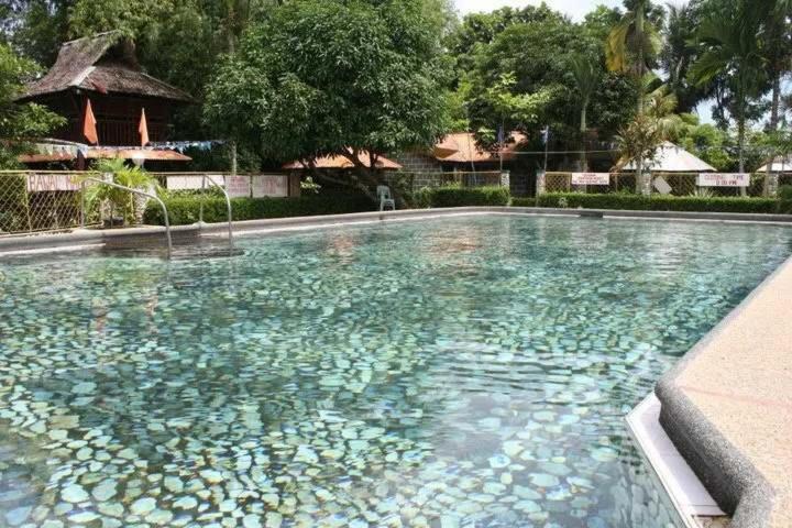 فندق Pantropi-Coco Farm Calapan المظهر الخارجي الصورة